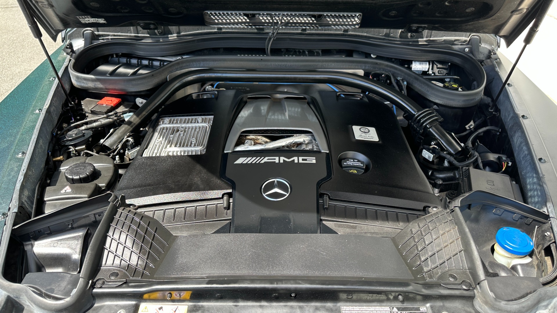 Used 2020 Mercedes-Benz G-Class AMG G63 DESIGNO INTERIOR / AMG NIGHT PKG / CARBON FIBER TRIM for sale $165,999 at Formula Imports in Charlotte NC 28227 46