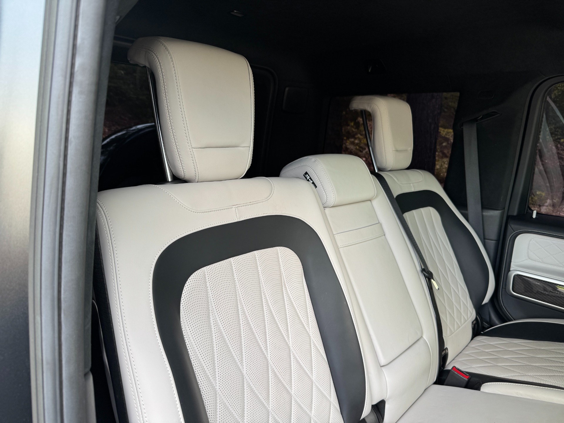 Used 2020 Mercedes-Benz G63 AMG GREEN WRAP//DESIGNO INT/CARBON TRIM/ PERF PKG for sale $133,150 at Formula Imports in Charlotte NC 28227 57