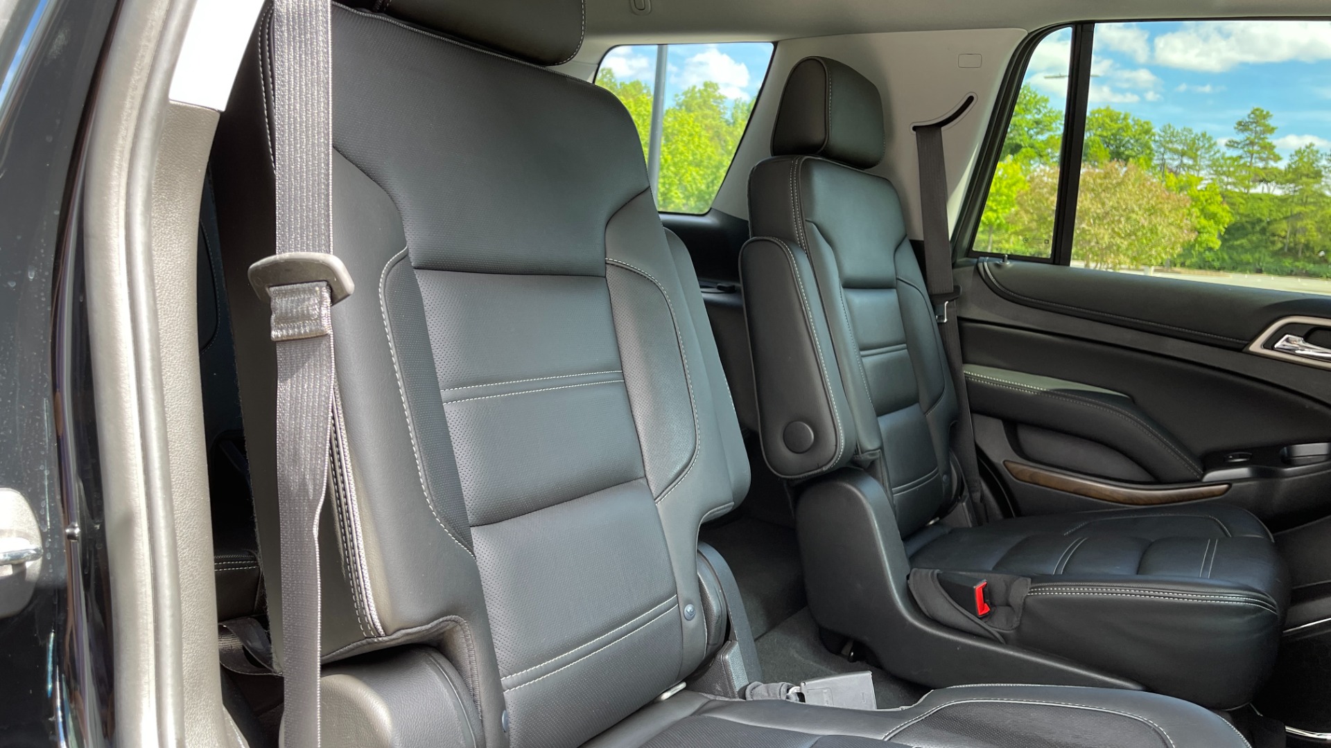 Used 2019 GMC Yukon Denali for sale Sold at Formula Imports in Charlotte NC 28227 22