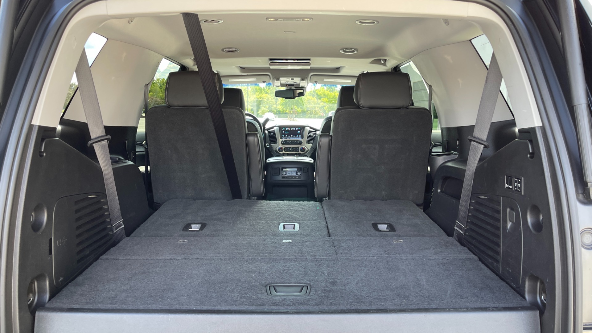 Used 2019 GMC Yukon Denali for sale Sold at Formula Imports in Charlotte NC 28227 48