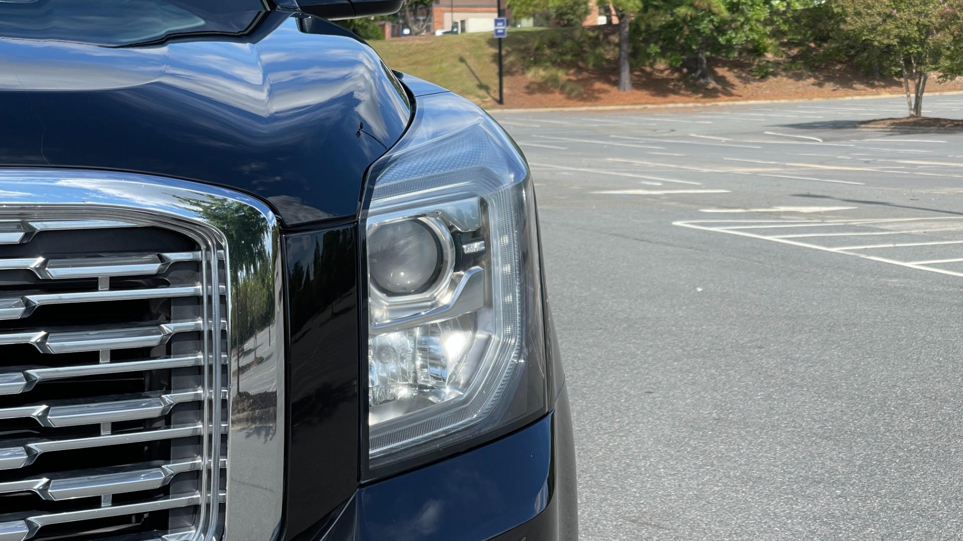 Used 2019 GMC Yukon Denali for sale Sold at Formula Imports in Charlotte NC 28227 56