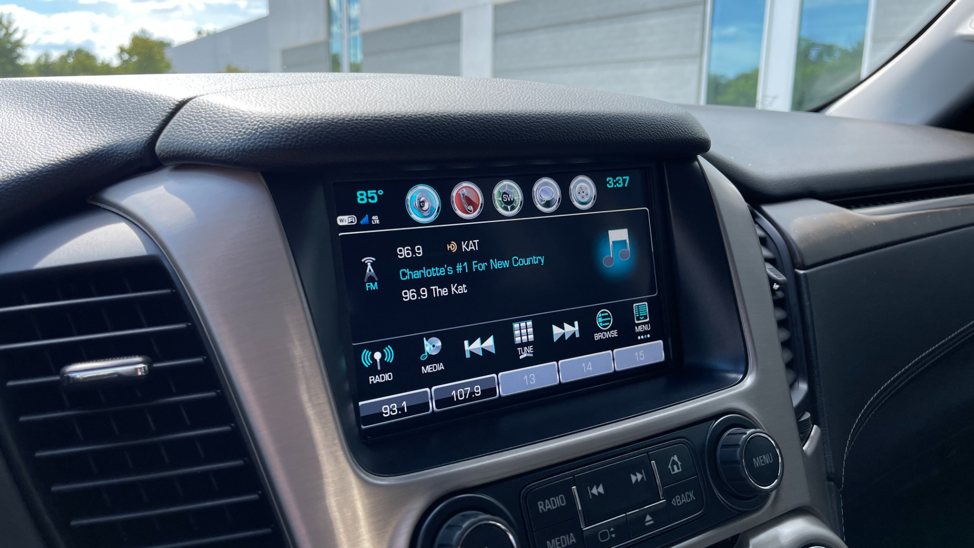 Used 2019 GMC Yukon Denali for sale Sold at Formula Imports in Charlotte NC 28227 63