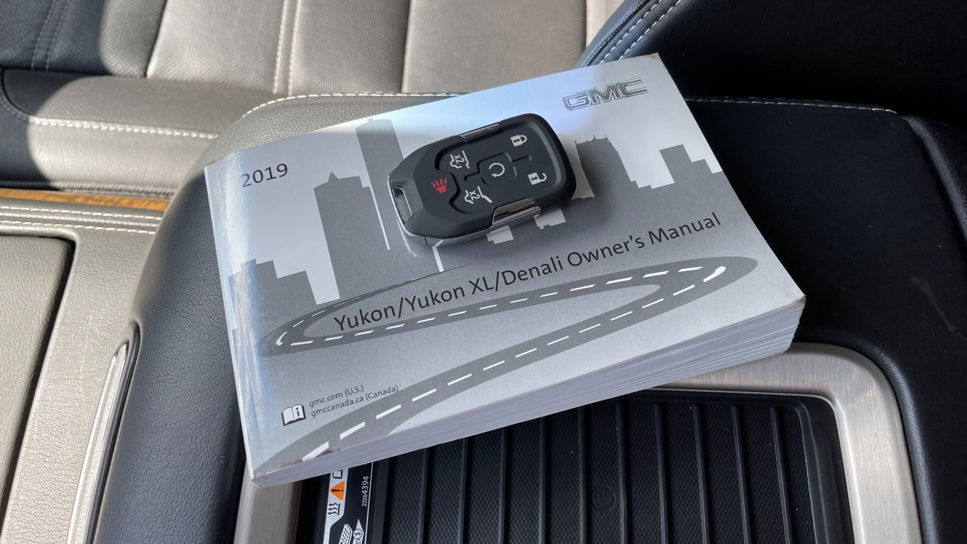 Used 2019 GMC Yukon Denali for sale Sold at Formula Imports in Charlotte NC 28227 73