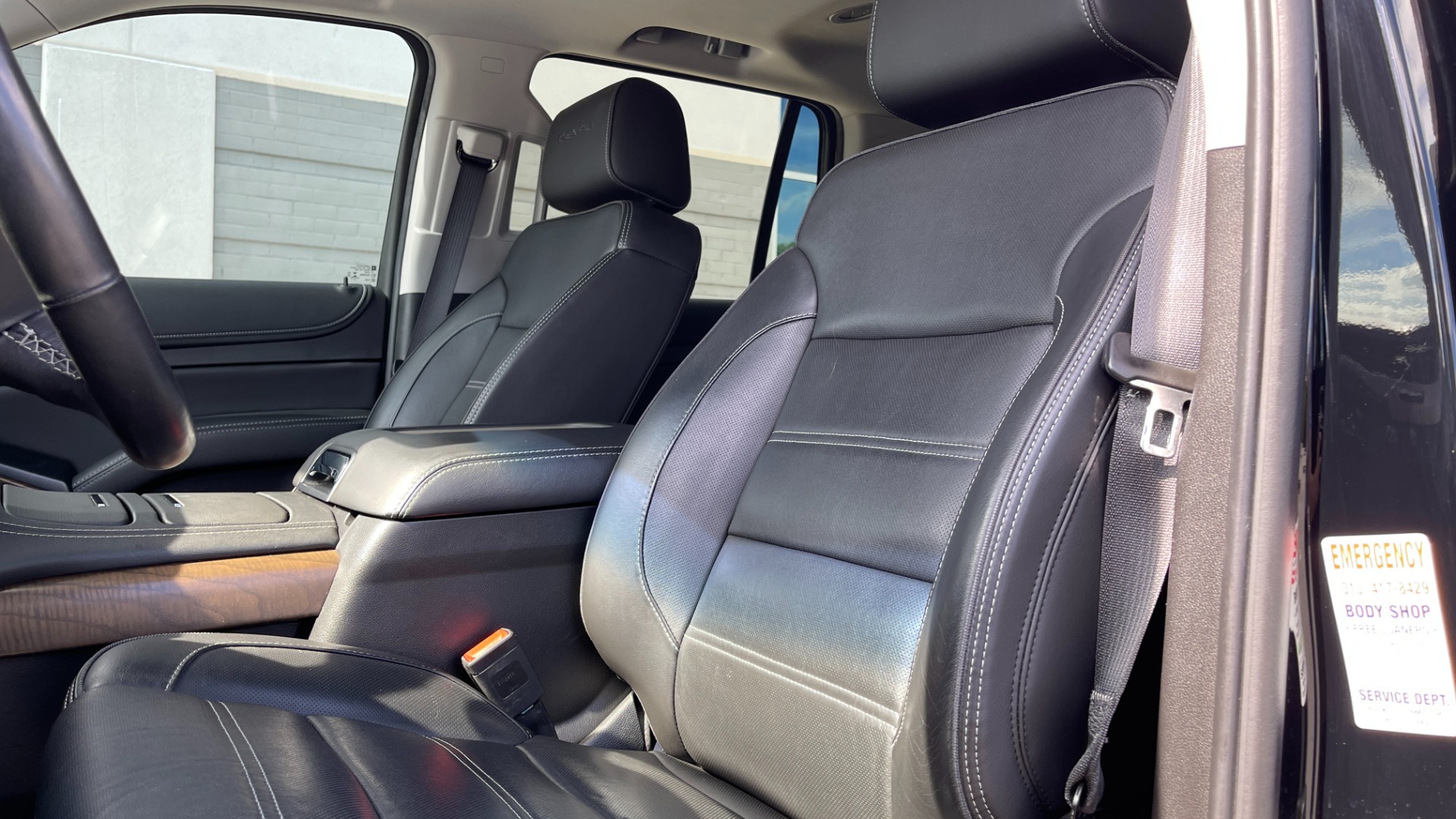 Used 2019 GMC Yukon Denali for sale Sold at Formula Imports in Charlotte NC 28227 9