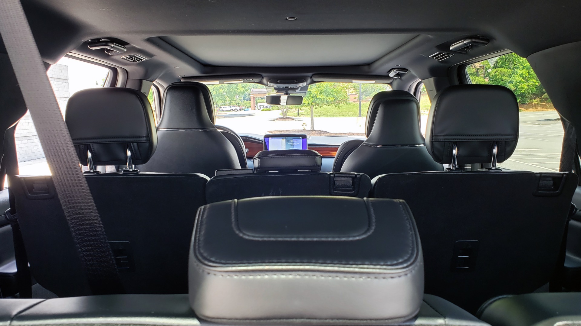 Used 2019 Lincoln NAVIGATOR RESERVE 4X4 / NAV / PANO-ROOF / REVEL ULTIMA AUDIO / 3-ROW / REARVIEW for sale Sold at Formula Imports in Charlotte NC 28227 22
