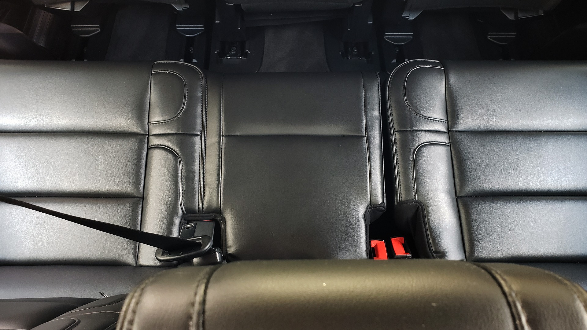 Used 2019 Lincoln NAVIGATOR RESERVE 4X4 / NAV / PANO-ROOF / REVEL ULTIMA AUDIO / 3-ROW / REARVIEW for sale Sold at Formula Imports in Charlotte NC 28227 23