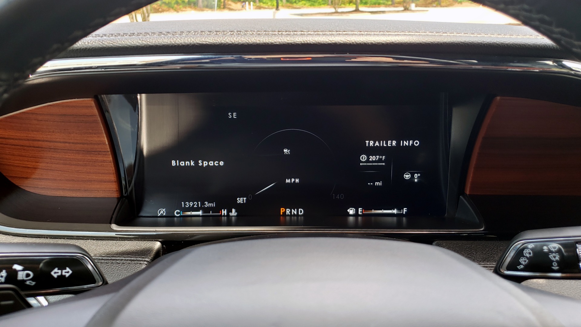 Used 2019 Lincoln NAVIGATOR RESERVE 4X4 / NAV / PANO-ROOF / REVEL ULTIMA AUDIO / 3-ROW / REARVIEW for sale Sold at Formula Imports in Charlotte NC 28227 49