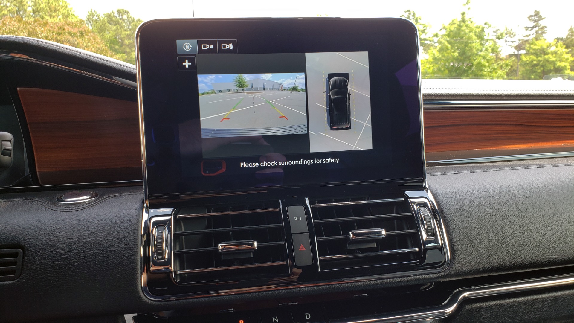 Used 2019 Lincoln NAVIGATOR RESERVE 4X4 / NAV / PANO-ROOF / REVEL ULTIMA AUDIO / 3-ROW / REARVIEW for sale Sold at Formula Imports in Charlotte NC 28227 53
