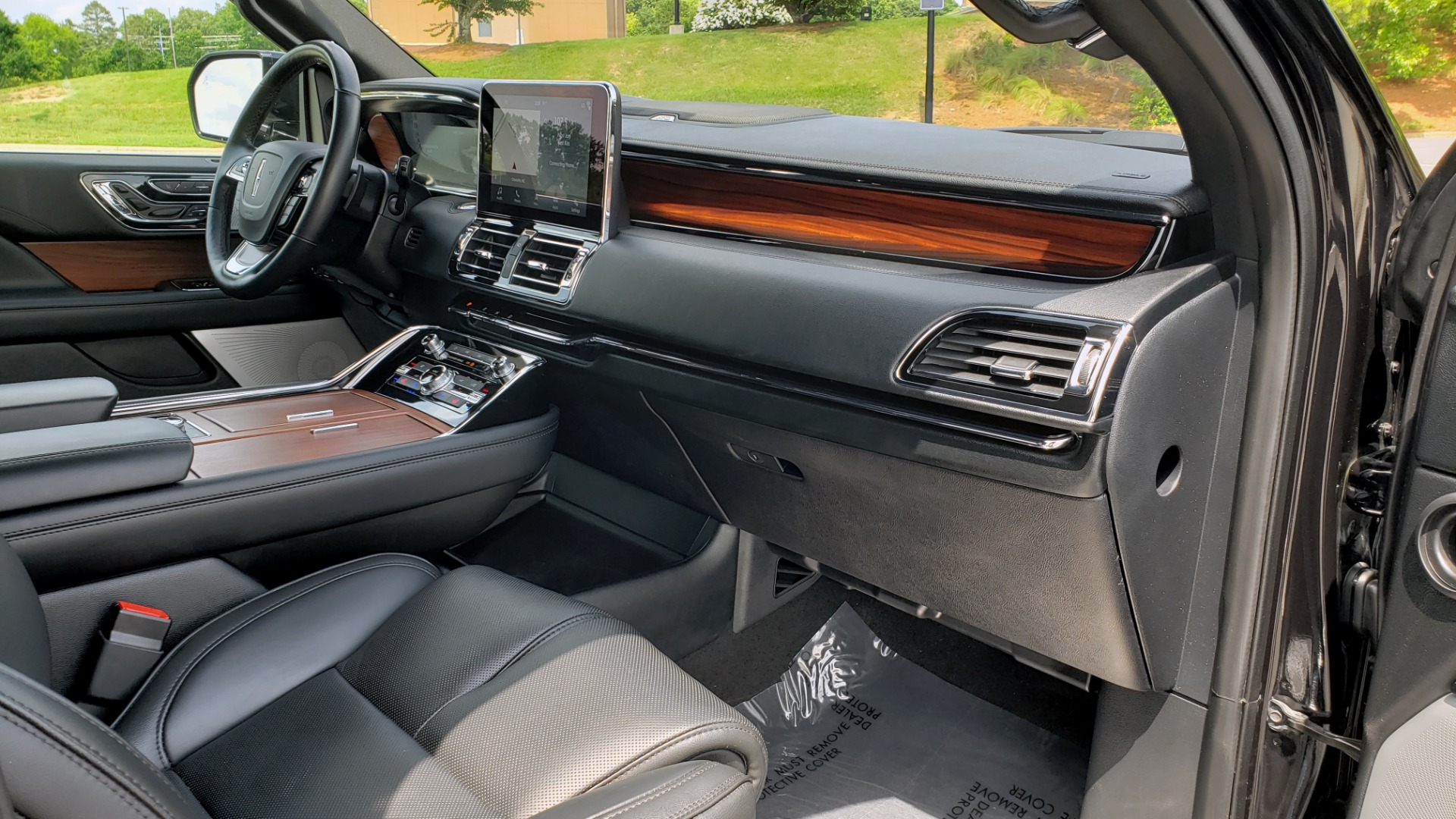 Used 2019 Lincoln NAVIGATOR RESERVE 4X4 / NAV / PANO-ROOF / REVEL ULTIMA AUDIO / 3-ROW / REARVIEW for sale Sold at Formula Imports in Charlotte NC 28227 78