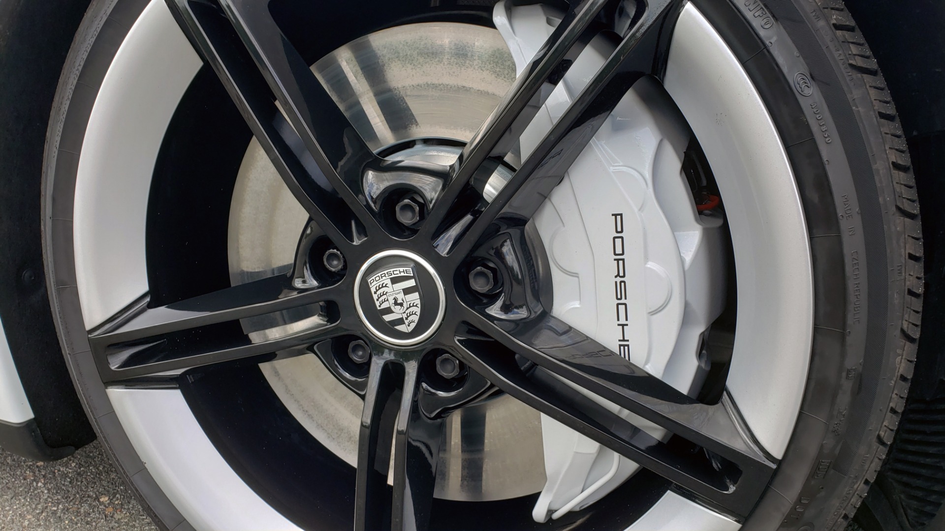 Used 2020 Porsche TAYCAN 4S / 93.4KWH / NAV / PANO-ROOF / SPORT CHRONO / BOSE / CAMERA for sale Sold at Formula Imports in Charlotte NC 28227 18
