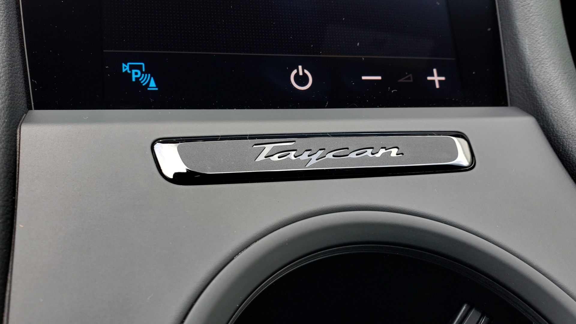 Used 2020 Porsche TAYCAN 4S / 93.4KWH / NAV / PANO-ROOF / SPORT CHRONO / BOSE / CAMERA for sale Sold at Formula Imports in Charlotte NC 28227 49