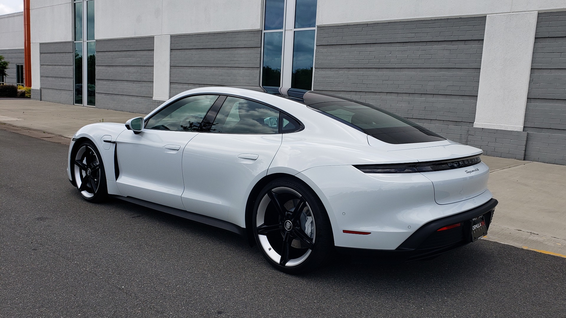Used 2020 Porsche TAYCAN 4S / 93.4KWH / NAV / PANO-ROOF / SPORT CHRONO / BOSE / CAMERA for sale Sold at Formula Imports in Charlotte NC 28227 9
