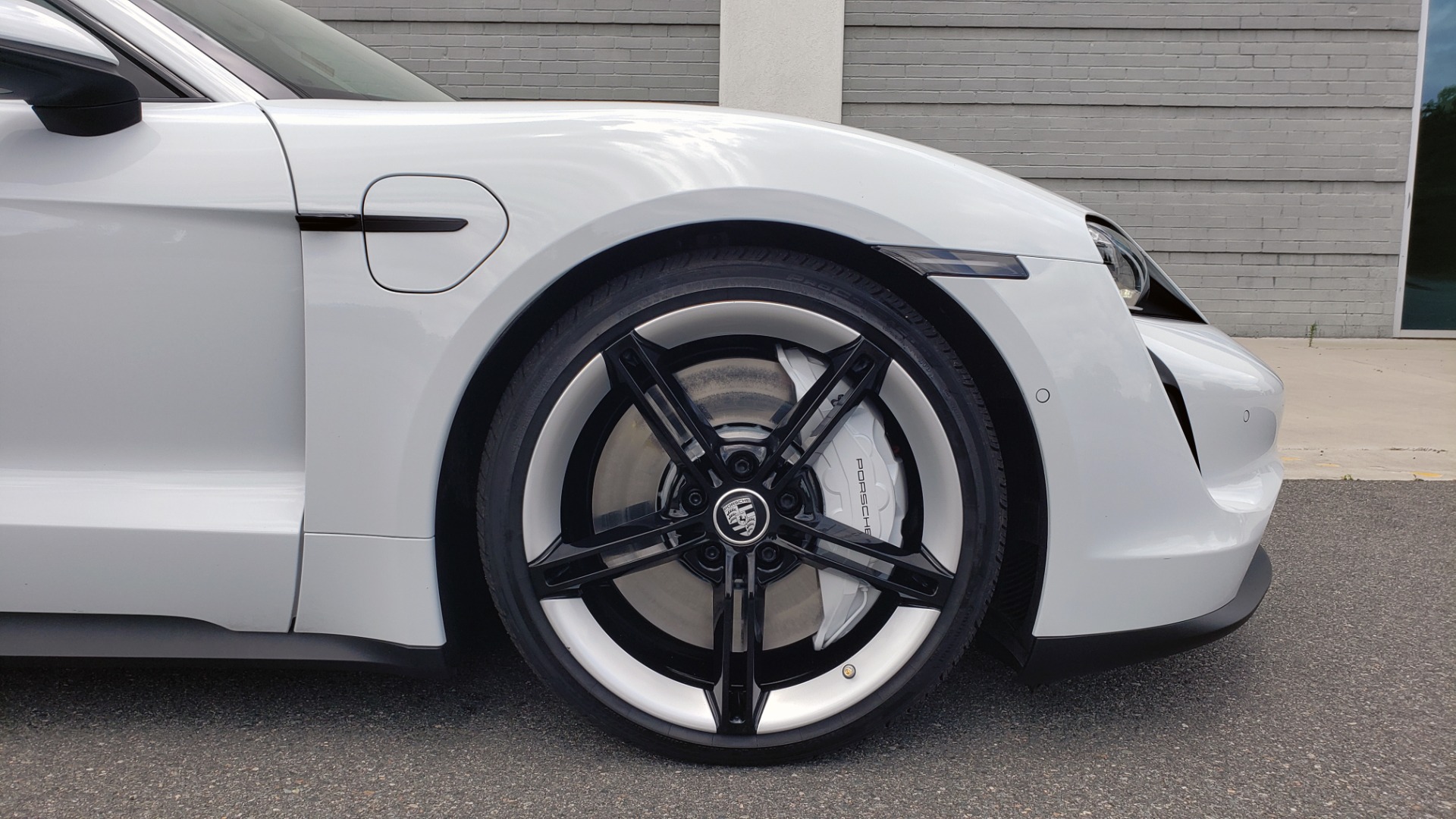 Used 2020 Porsche Taycan 4S for sale Call for price at Formula Imports in Charlotte NC 28227 93