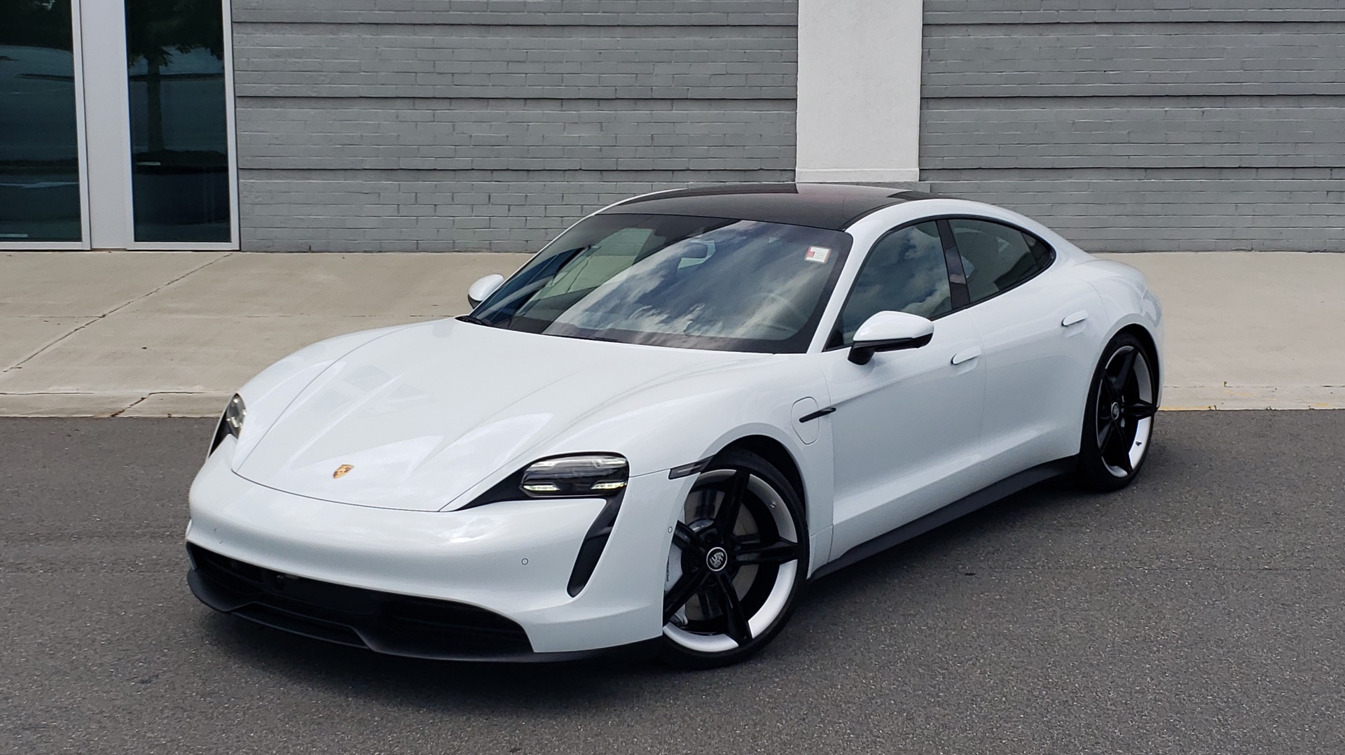 Used 2020 Porsche TAYCAN 4S / 93.4KWH / NAV / PANO-ROOF / SPORT CHRONO / BOSE / CAMERA for sale Sold at Formula Imports in Charlotte NC 28227 1