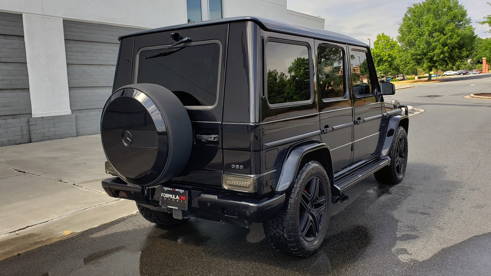 Used 2016 Mercedes-Benz G-CLASS AMG G 63 4MATIC / NAV / SUNROOF / H/K SND / ENT SYS / REARVIEW for sale Sold at Formula Imports in Charlotte NC 28227 2