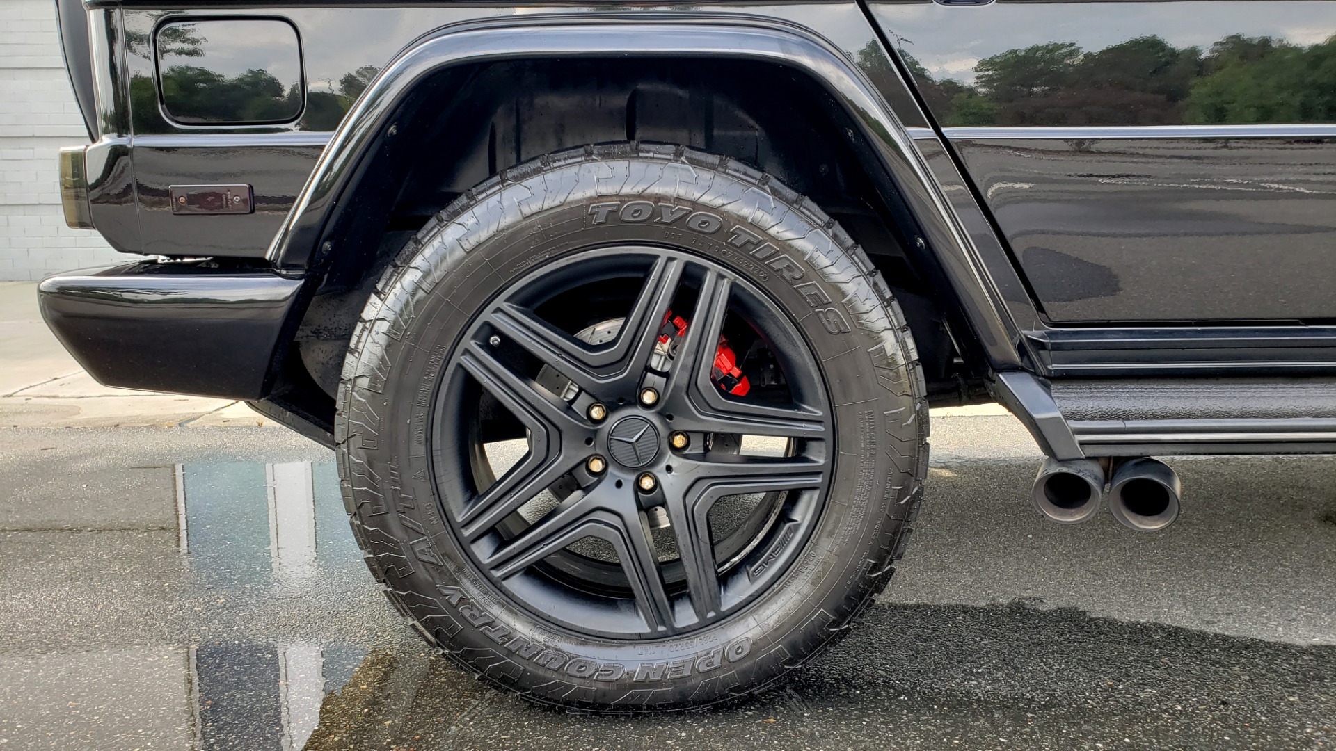 Used 2016 Mercedes-Benz G-CLASS AMG G 63 4MATIC / NAV / SUNROOF / H/K SND / ENT SYS / REARVIEW for sale Sold at Formula Imports in Charlotte NC 28227 82