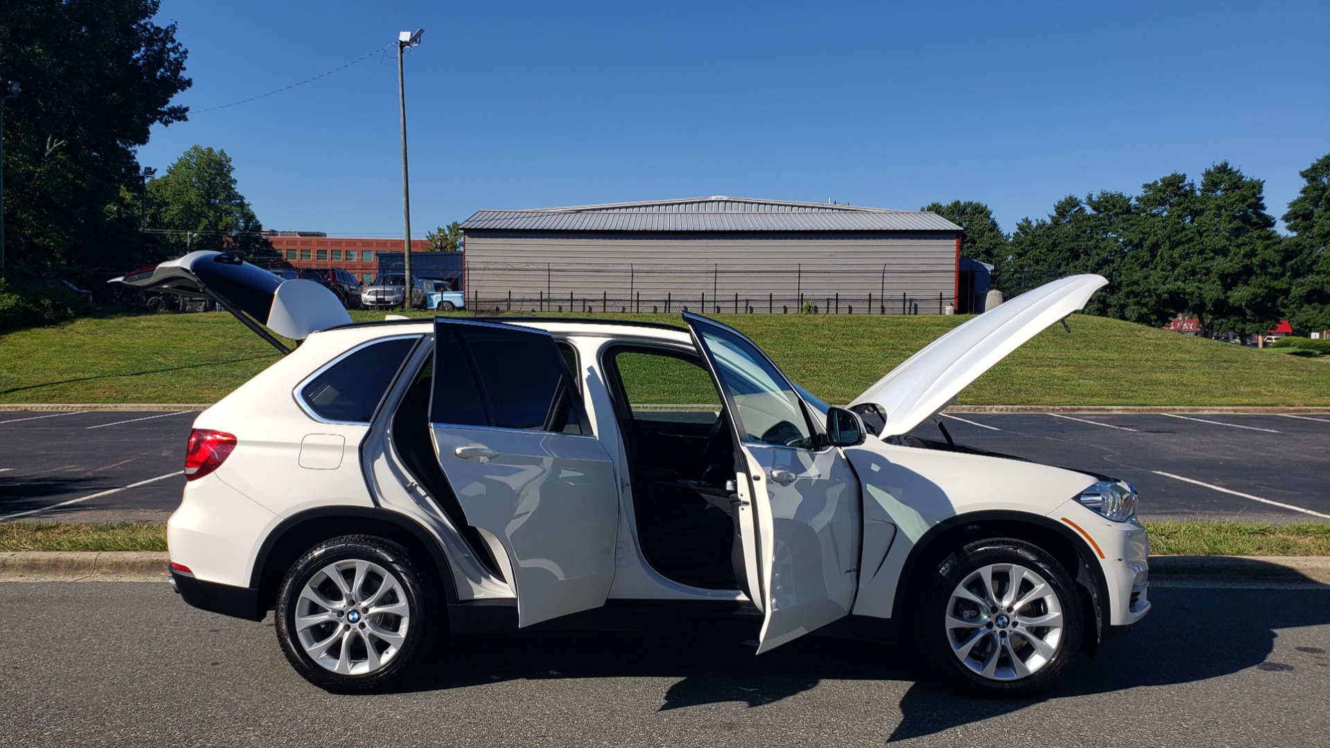 Used 2016 BMW X5 XDRIVE35I / AWD / NAV / PANO-ROOF / CAMERA for sale Sold at Formula Imports in Charlotte NC 28227 13