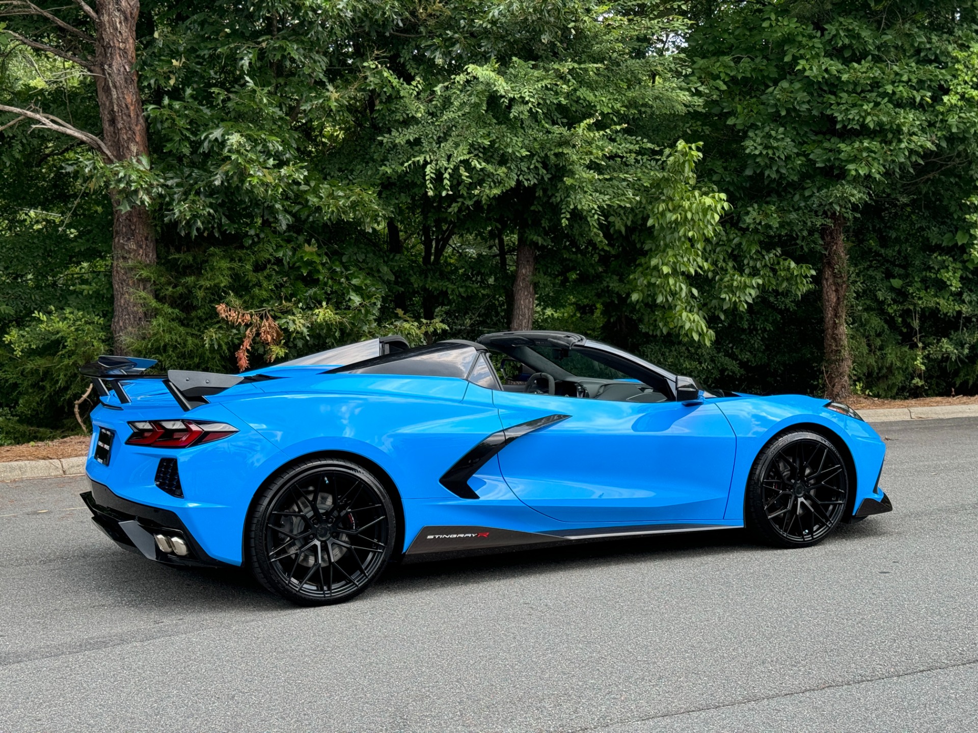 Used 2021 Chevrolet Corvette 3LT Z51 PERFORMANCE PKG / AVANT GARDE WHEELS for sale Sold at Formula Imports in Charlotte NC 28227 13