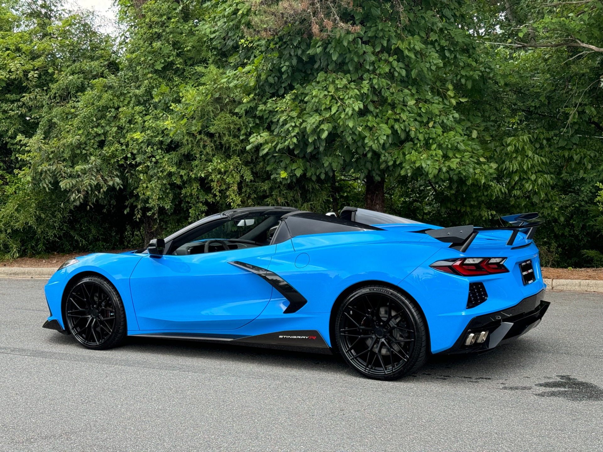 Used 2021 Chevrolet CORVETTE STINGRAY CONVERTIBLE 3LT for sale Sold at Formula Imports in Charlotte NC 28227 7
