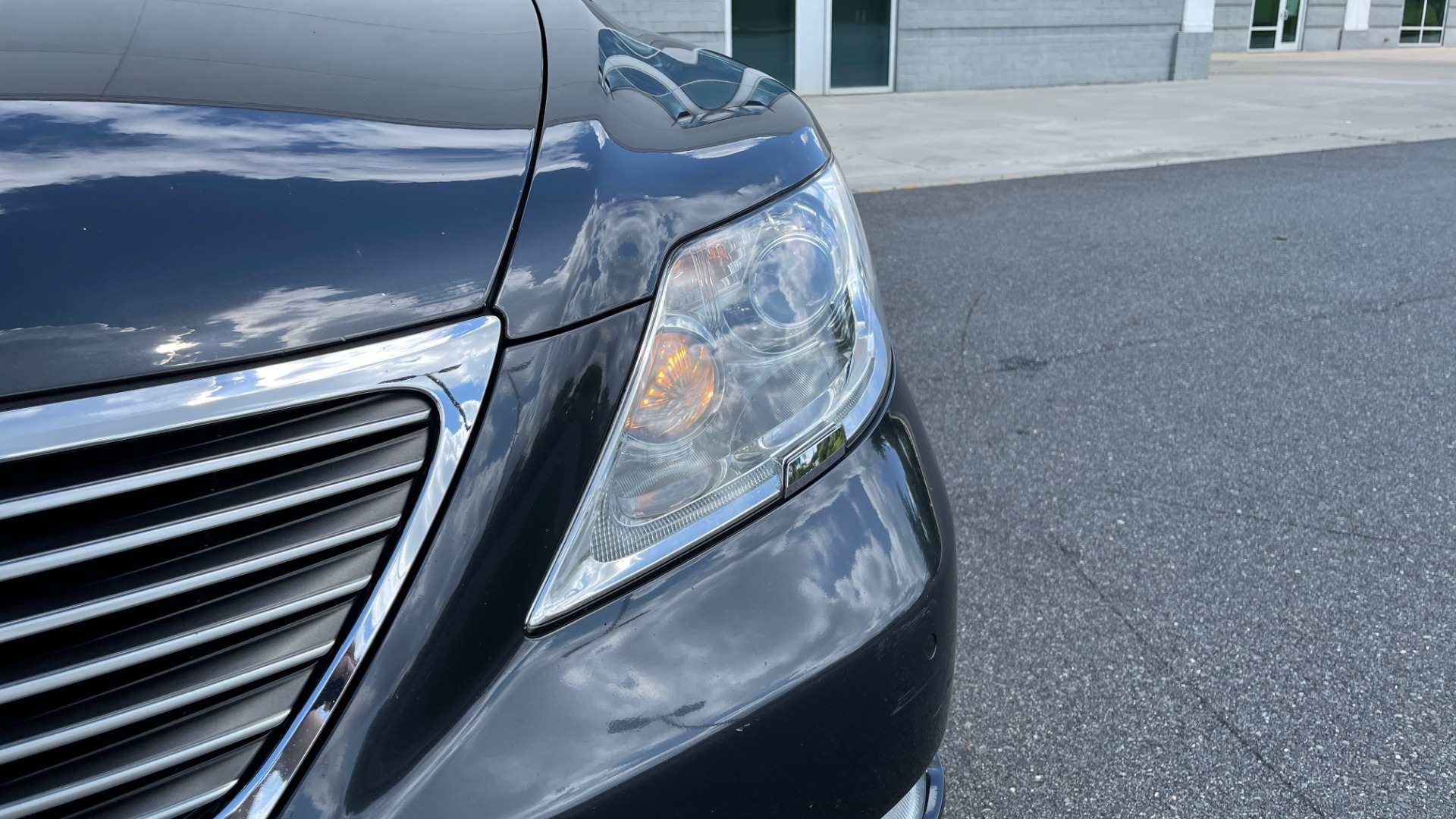 Used 2007 Lexus LS 460 SEDAN / COMFORT PKG / NAVIGATION / MARK LEVINSON / REARVIEW for sale Sold at Formula Imports in Charlotte NC 28227 13