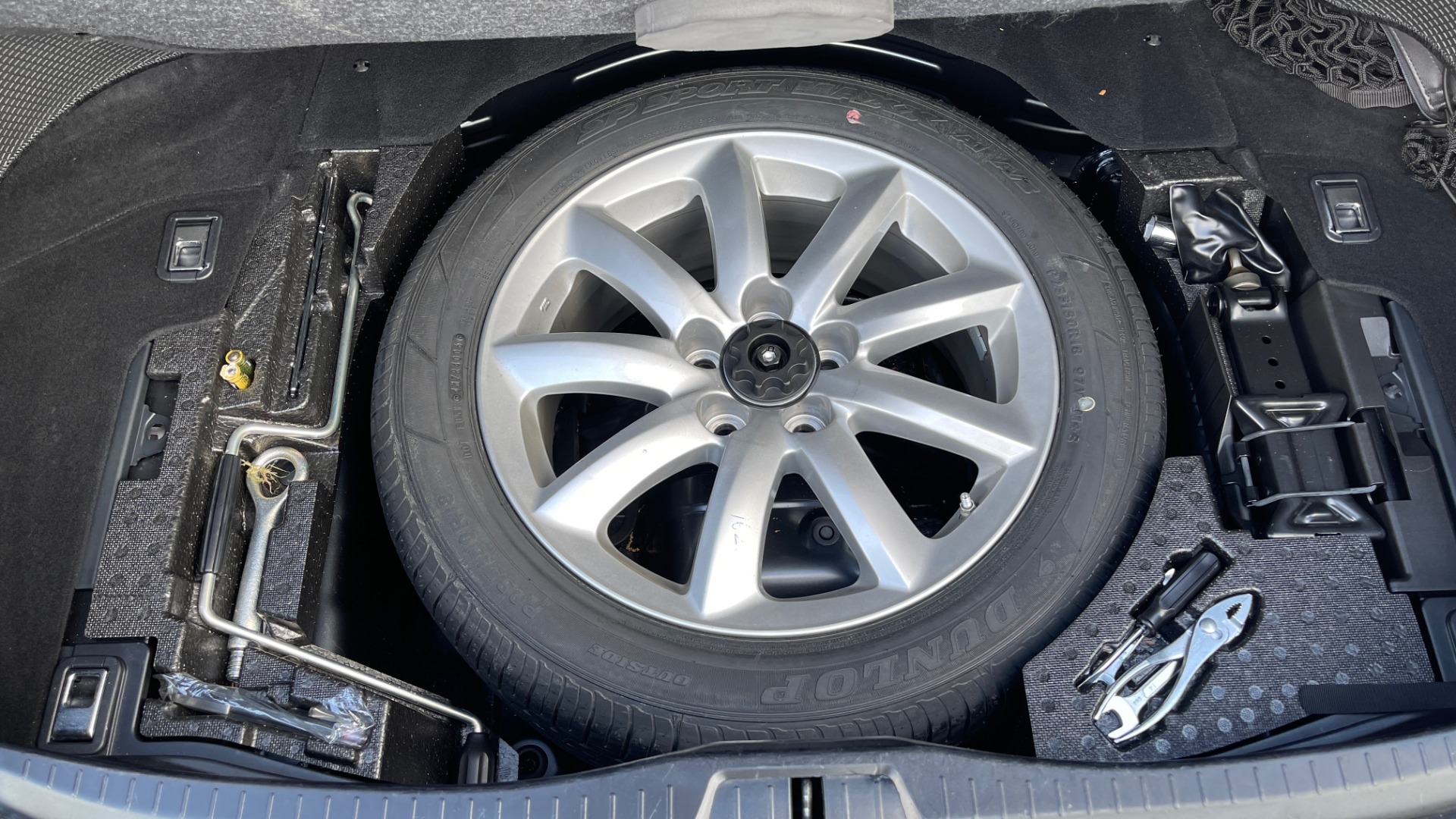 Used 2007 Lexus LS 460 SEDAN / COMFORT PKG / NAVIGATION / MARK LEVINSON / REARVIEW for sale Sold at Formula Imports in Charlotte NC 28227 17