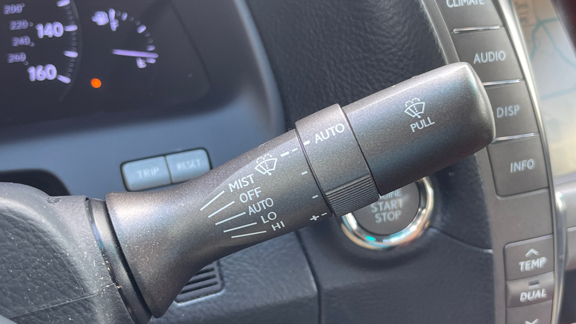 Used 2007 Lexus LS 460 SEDAN / COMFORT PKG / NAVIGATION / MARK LEVINSON / REARVIEW for sale Sold at Formula Imports in Charlotte NC 28227 40