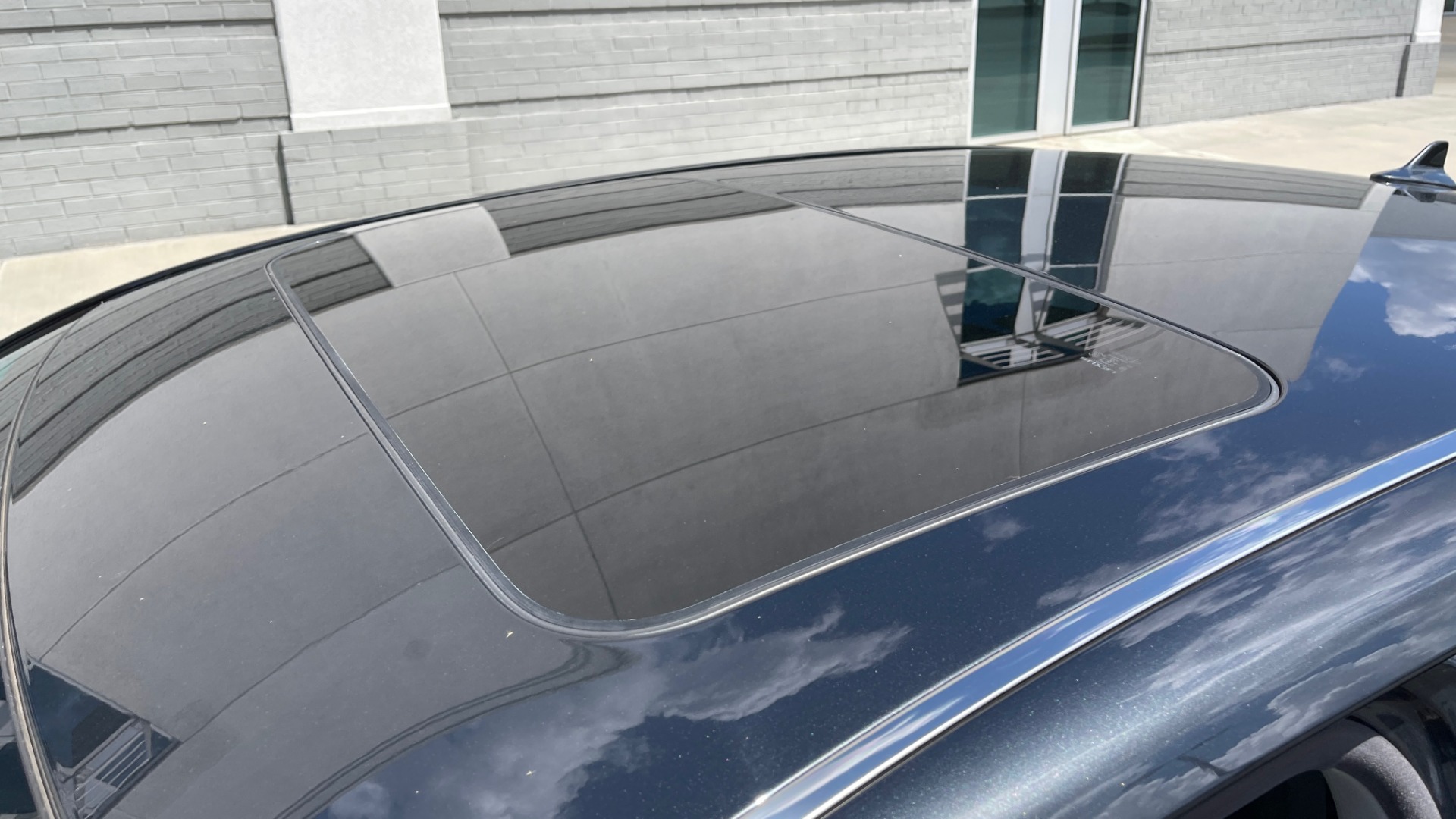 Used 2007 Lexus LS 460 SEDAN / COMFORT PKG / NAVIGATION / MARK LEVINSON / REARVIEW for sale Sold at Formula Imports in Charlotte NC 28227 8
