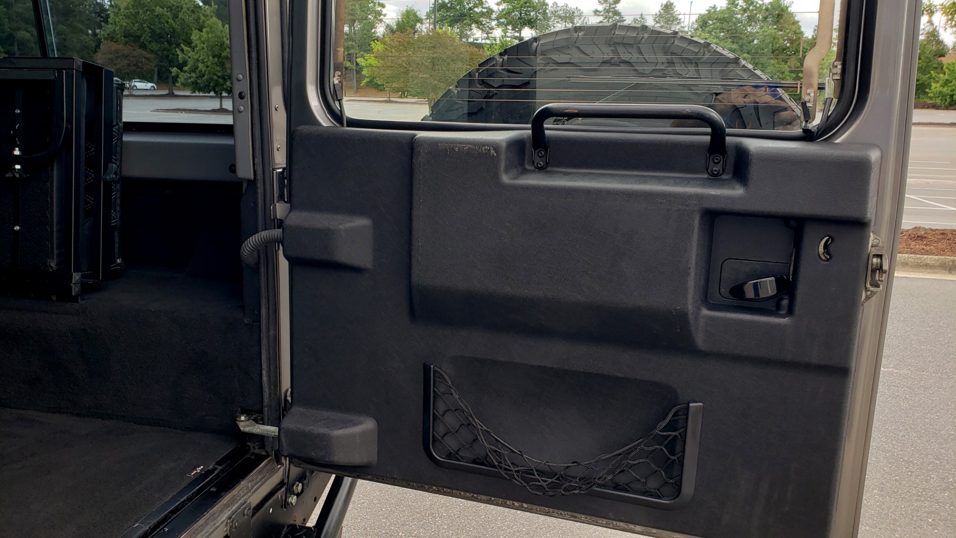 Used 1988 Land Rover DEFENDER 110 CUSTOM 4X4 / LS V8 / PUSH BUTTON AUTO / LEATHER / ROOF RACK for sale Sold at Formula Imports in Charlotte NC 28227 33