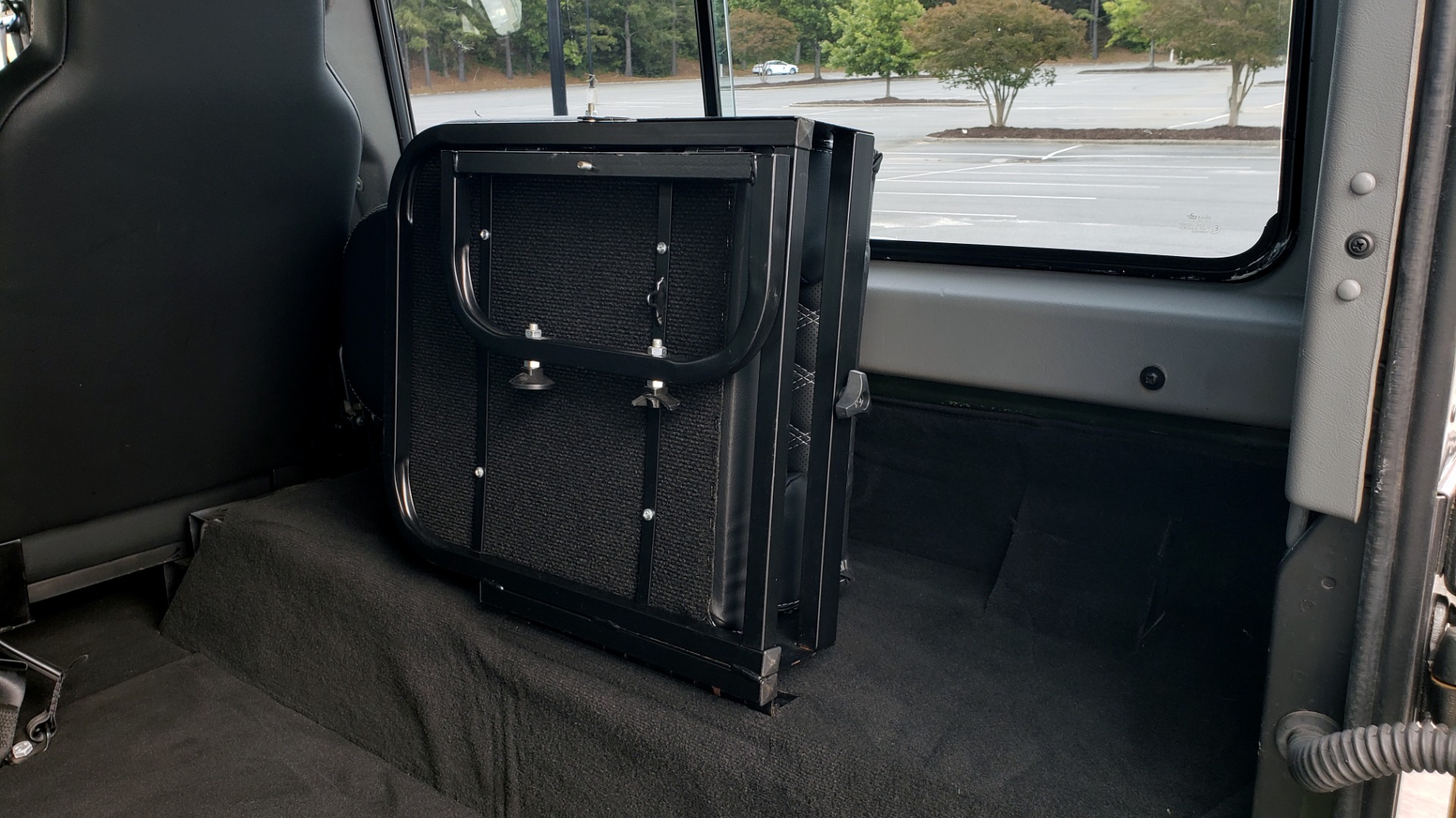 Used 1988 Land Rover DEFENDER 110 CUSTOM 4X4 / LS V8 / PUSH BUTTON AUTO / LEATHER / ROOF RACK for sale Sold at Formula Imports in Charlotte NC 28227 36
