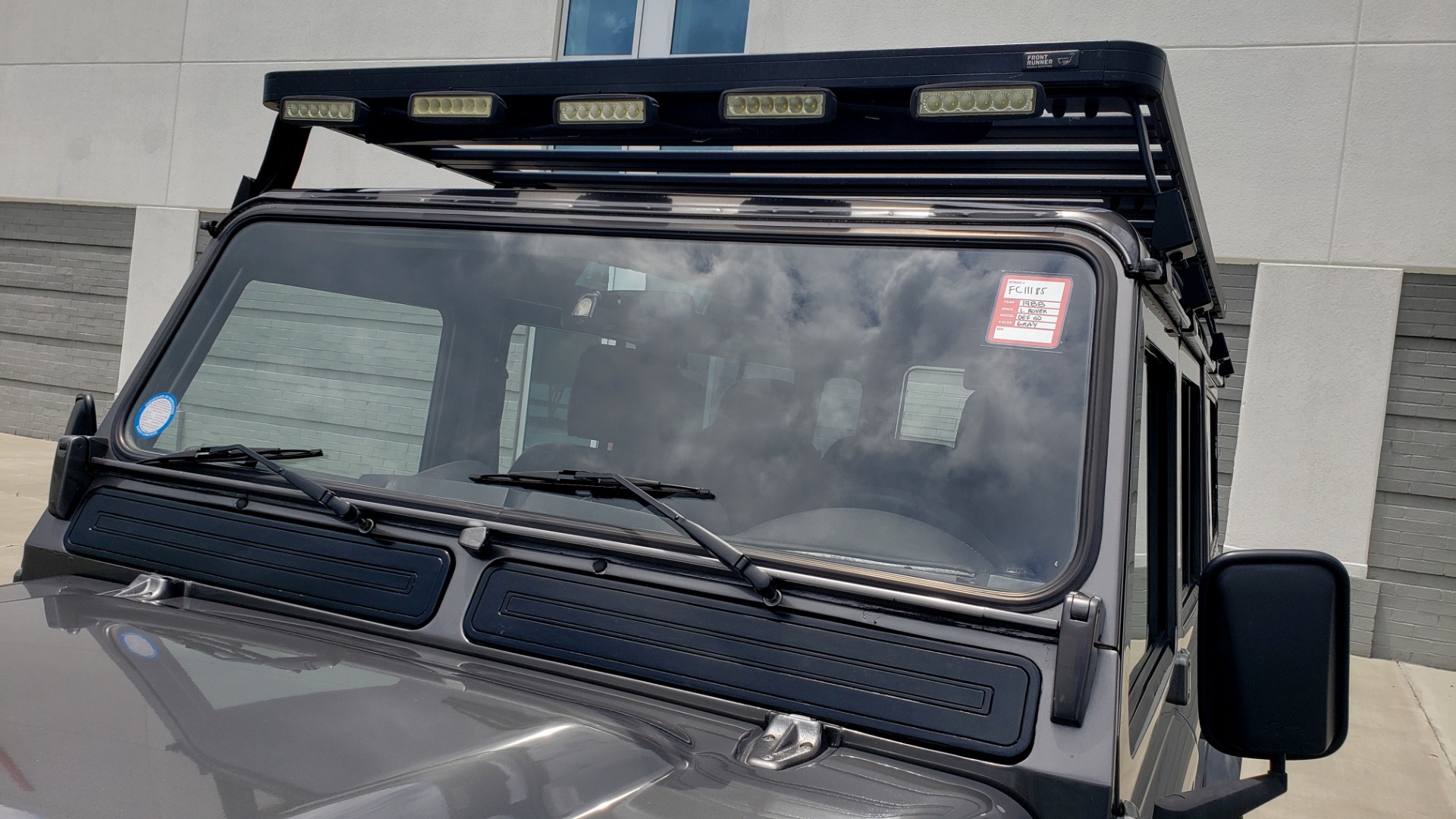 Used 1988 Land Rover DEFENDER 110 CUSTOM 4X4 / LS V8 / PUSH BUTTON AUTO / LEATHER / ROOF RACK for sale Sold at Formula Imports in Charlotte NC 28227 46