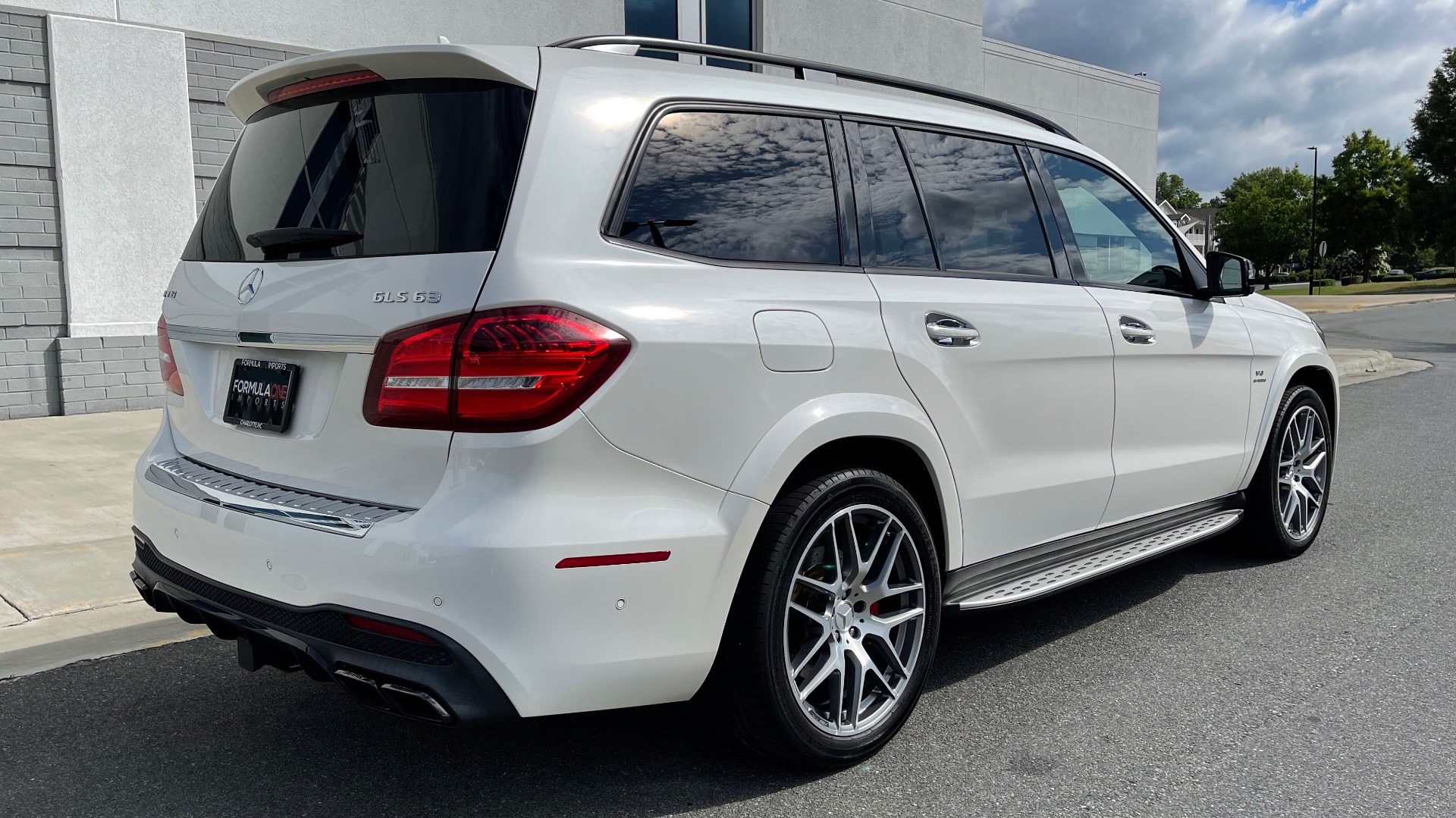 Used 2017 Mercedes-Benz GLS 63 AMG 4MATIC / AMG NIGHT SYLE / NAV / SUNROOF / REARVIEW / 3-ROW for sale Sold at Formula Imports in Charlotte NC 28227 2