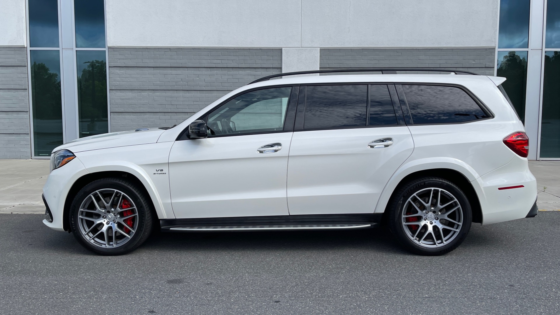 Used 2017 Mercedes-Benz GLS 63 AMG 4MATIC / AMG NIGHT SYLE / NAV / SUNROOF / REARVIEW / 3-ROW for sale Sold at Formula Imports in Charlotte NC 28227 4