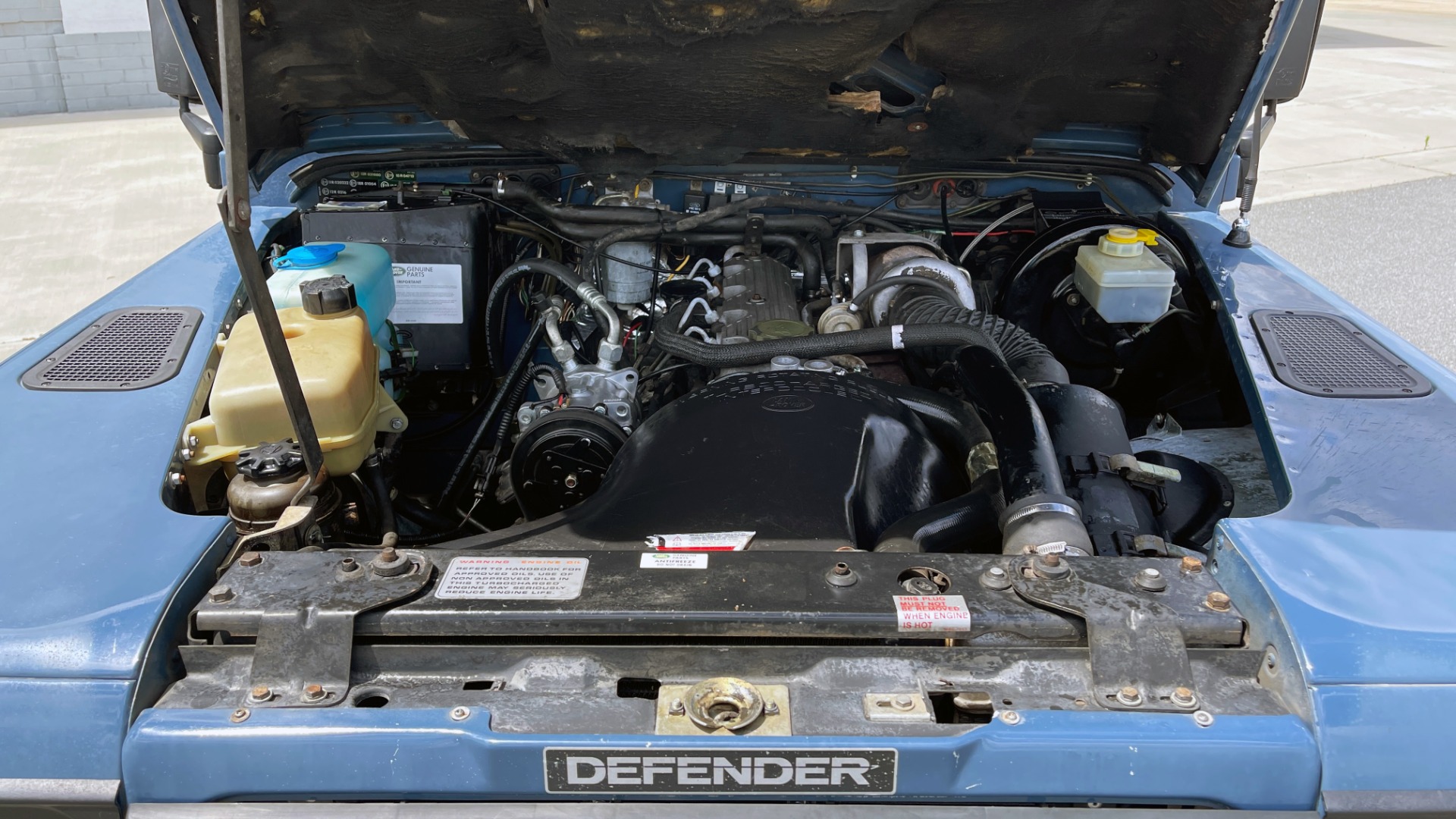 Used 1992 Land Rover DEFENDER 110 SOFT-TOP 4X4 / TURBO DIESEL / MANUAL / NEW SEATS, TOP AND TIRES for sale Call for price at Formula Imports in Charlotte NC 28227 11