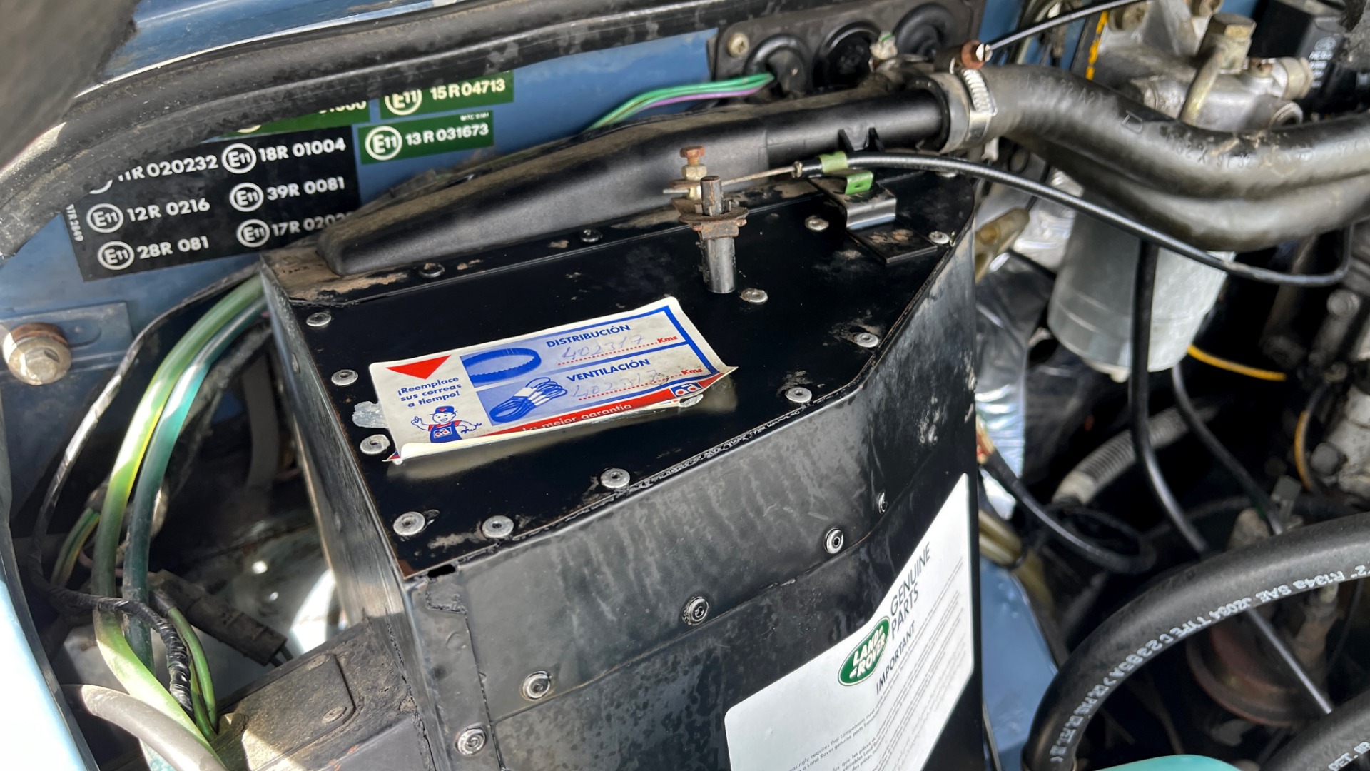 Used 1992 Land Rover DEFENDER 110 SOFT-TOP 4X4 / TURBO DIESEL / MANUAL / NEW SEATS, TOP AND TIRES for sale Sold at Formula Imports in Charlotte NC 28227 12