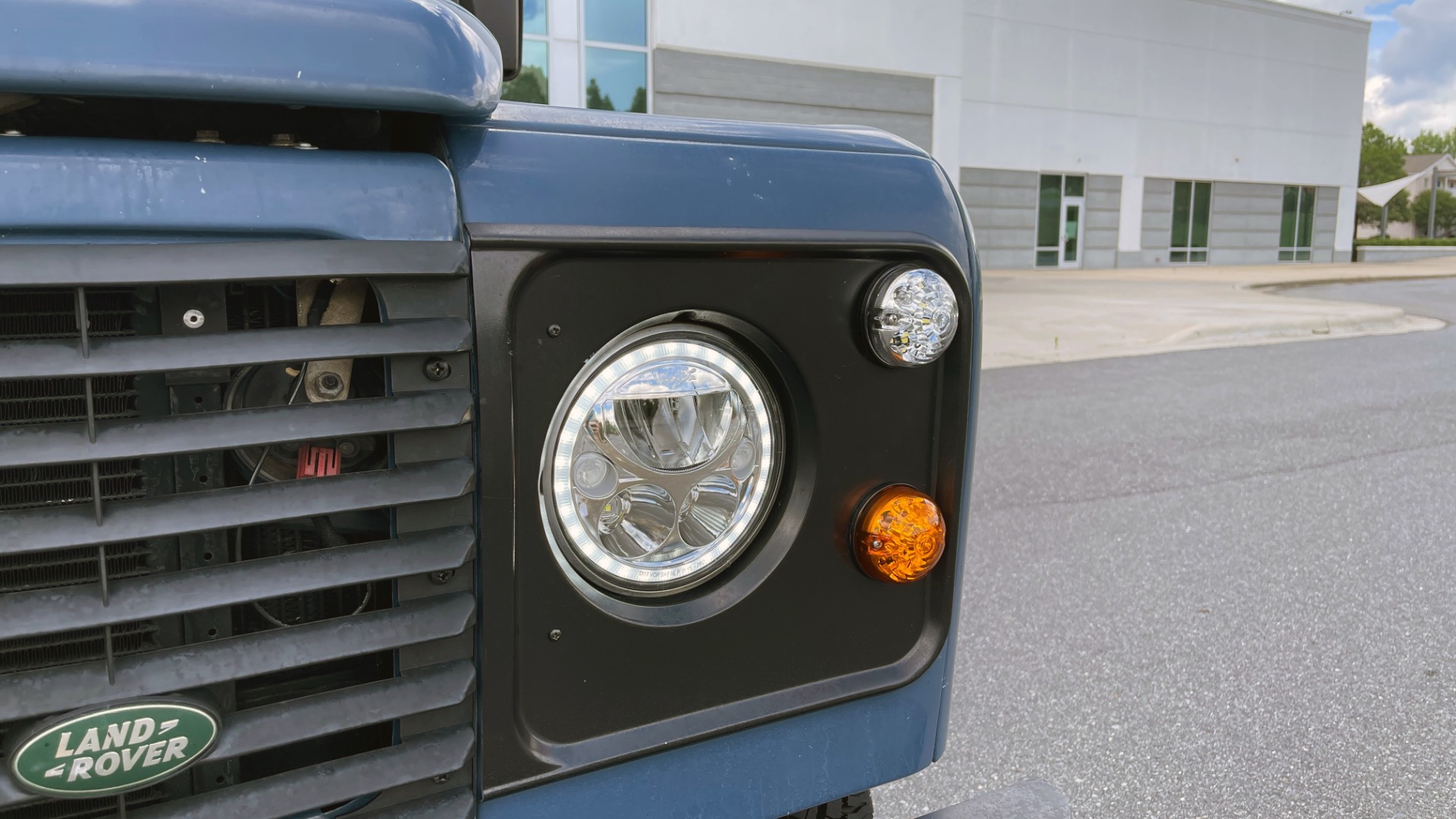 Used 1992 Land Rover DEFENDER 110 SOFT-TOP 4X4 / TURBO DIESEL / MANUAL / NEW SEATS, TOP AND TIRES for sale Sold at Formula Imports in Charlotte NC 28227 17