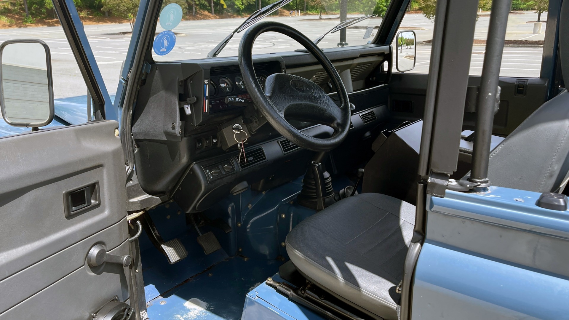 Used 1992 Land Rover DEFENDER 110 SOFT-TOP 4X4 / TURBO DIESEL / MANUAL / NEW SEATS, TOP AND TIRES for sale Sold at Formula Imports in Charlotte NC 28227 41