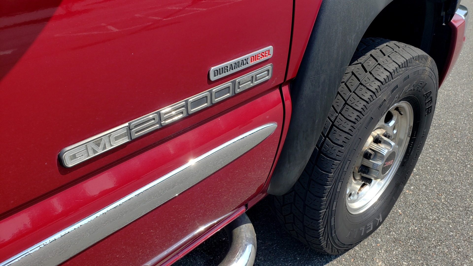 Used 2005 GMC SIERRA 2500HD SLT 4X4 / 6.6L DURAMAX / 5-SPD ALLISON / HEATED SEATS / LEATHER for sale Sold at Formula Imports in Charlotte NC 28227 13
