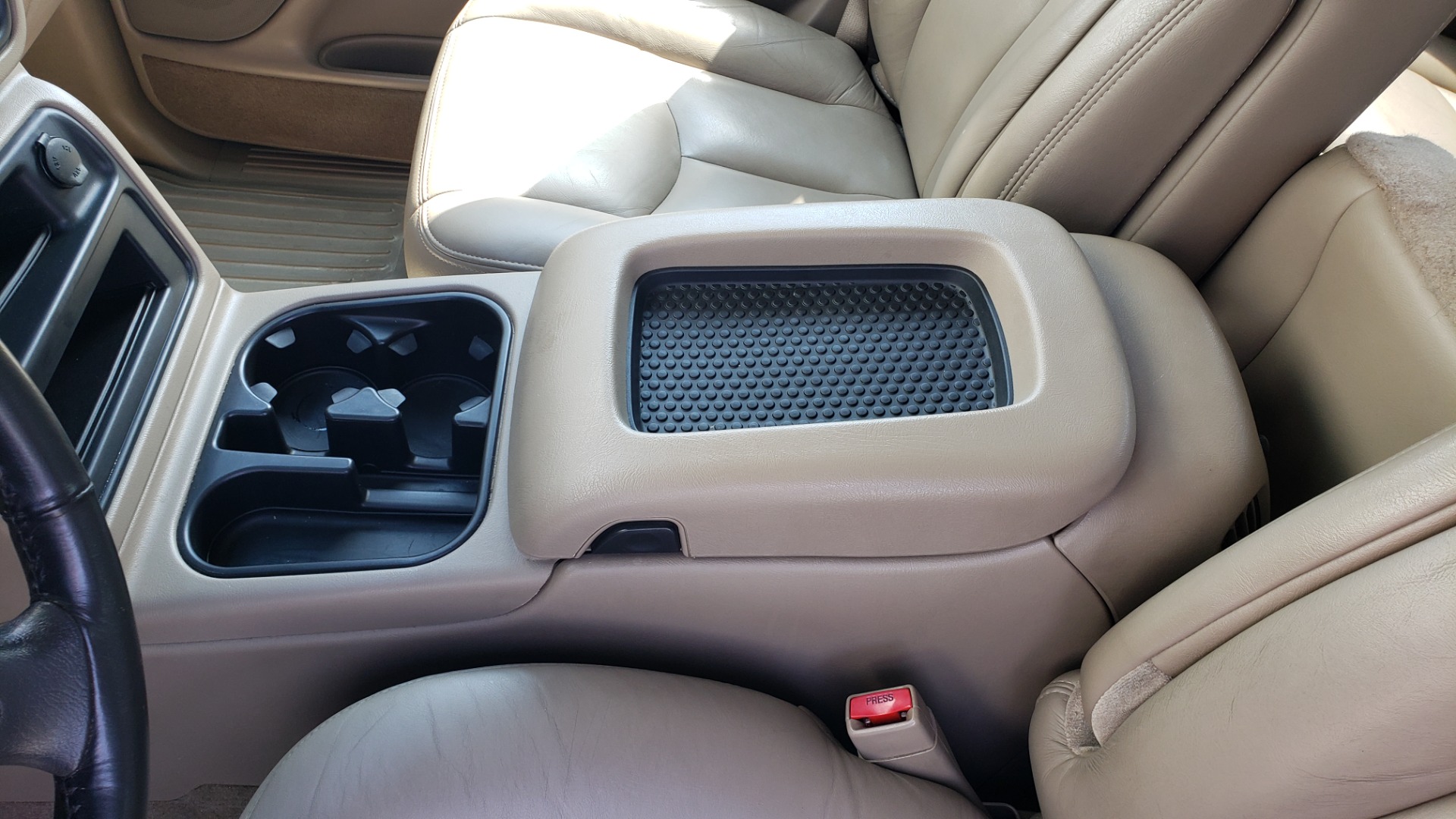 Used 2005 GMC SIERRA 2500HD SLT 4X4 / 6.6L DURAMAX / 5-SPD ALLISON / HEATED SEATS / LEATHER for sale Sold at Formula Imports in Charlotte NC 28227 59