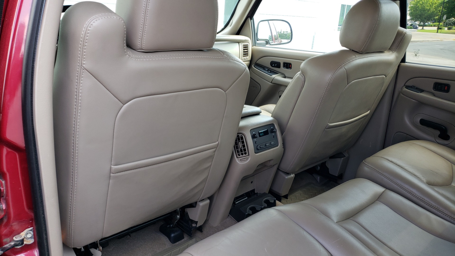 Used 2005 GMC SIERRA 2500HD SLT 4X4 / 6.6L DURAMAX / 5-SPD ALLISON / HEATED SEATS / LEATHER for sale Sold at Formula Imports in Charlotte NC 28227 64