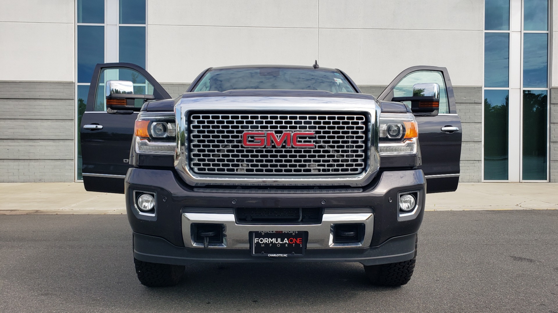 Used 2015 GMC SIERRA 2500HD DENALI / WIFI / NAV / DURAMAX PLUS / DRVR ALERT / SUNROOF / REARVIEW for sale Sold at Formula Imports in Charlotte NC 28227 15