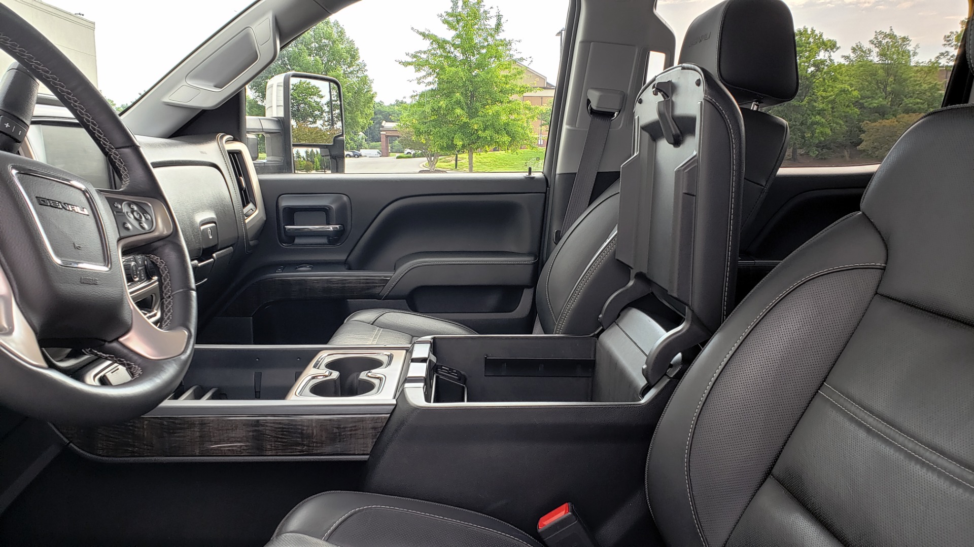 Used 2015 GMC SIERRA 2500HD DENALI / WIFI / NAV / DURAMAX PLUS / DRVR ALERT / SUNROOF / REARVIEW for sale Sold at Formula Imports in Charlotte NC 28227 51