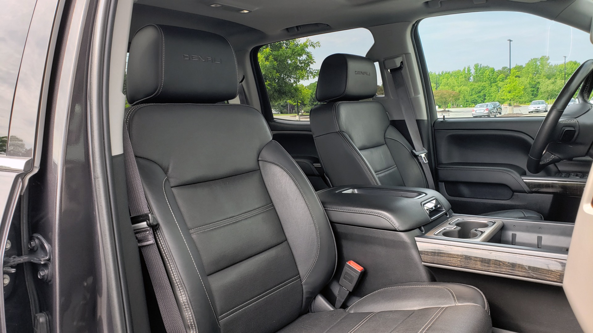 Used 2015 GMC SIERRA 2500HD DENALI / WIFI / NAV / DURAMAX PLUS / DRVR ALERT / SUNROOF / REARVIEW for sale Sold at Formula Imports in Charlotte NC 28227 63