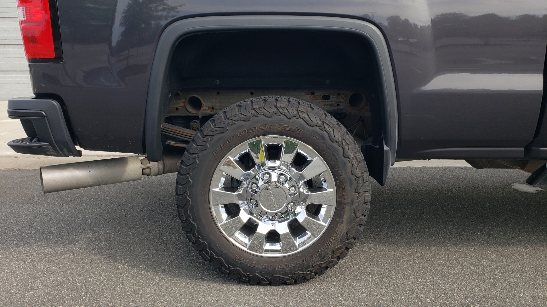 Used 2015 GMC SIERRA 2500HD DENALI / WIFI / NAV / DURAMAX PLUS / DRVR ALERT / SUNROOF / REARVIEW for sale Sold at Formula Imports in Charlotte NC 28227 76