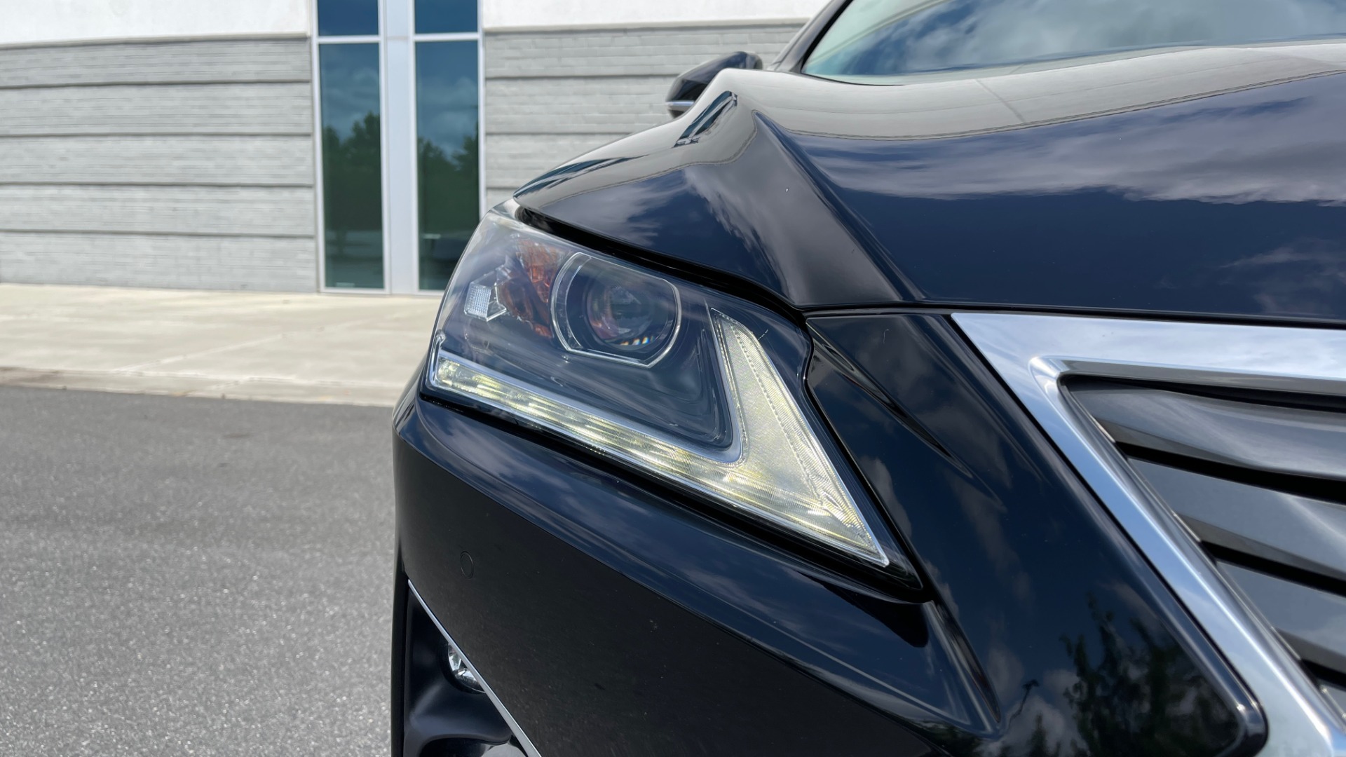Used 2016 Lexus RX 350 PREMIUM / NAV / SUNROOF / BSM / PARK ASST / REARVIEW for sale Sold at Formula Imports in Charlotte NC 28227 12
