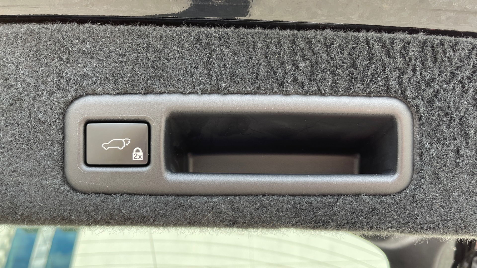 Used 2016 Lexus RX 350 PREMIUM / NAV / SUNROOF / BSM / PARK ASST / REARVIEW for sale Sold at Formula Imports in Charlotte NC 28227 21