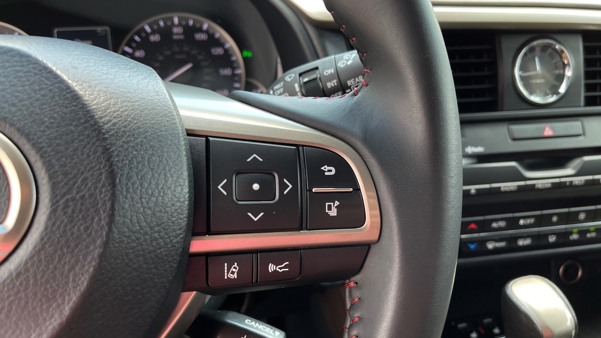 Used 2016 Lexus RX 350 PREMIUM / NAV / SUNROOF / BSM / PARK ASST / REARVIEW for sale Sold at Formula Imports in Charlotte NC 28227 33