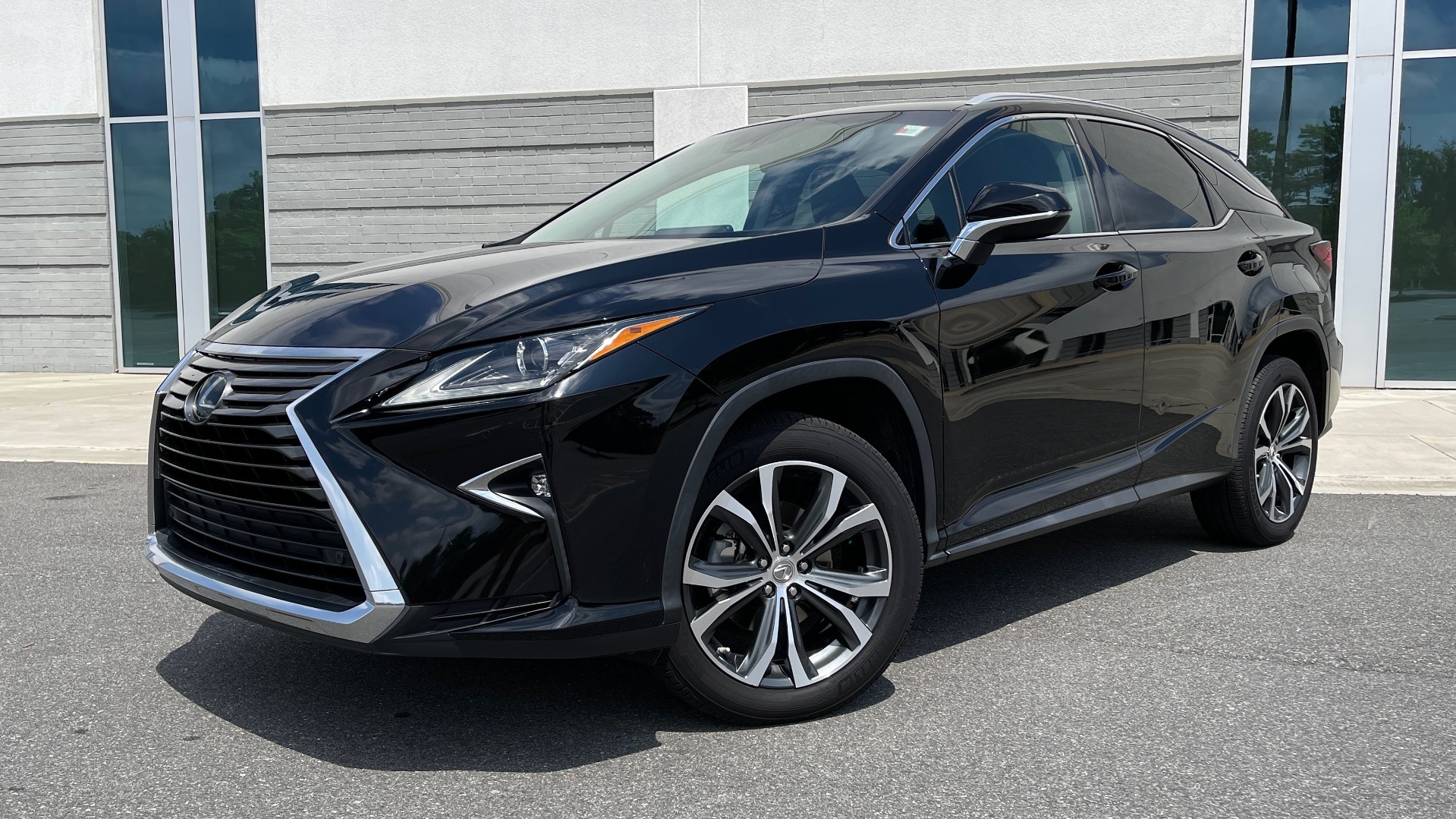Used 2016 Lexus RX 350 PREMIUM / NAV / SUNROOF / BSM / PARK ASST / REARVIEW for sale Sold at Formula Imports in Charlotte NC 28227 1