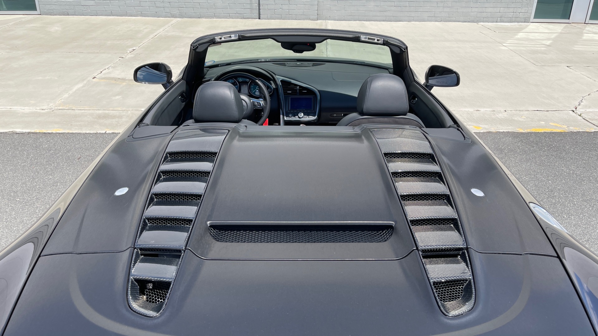 Used 2011 Audi R8 5.2L V10 SPYDER / QUATTRO / CARBON FIBER PKG / CUSTOM WHEELS for sale Sold at Formula Imports in Charlotte NC 28227 21