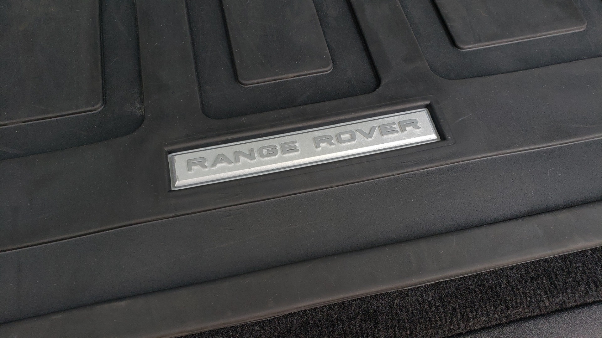 Used 2017 Land Rover Range Rover Sport HSE Dynamic for sale Sold at Formula Imports in Charlotte NC 28227 21