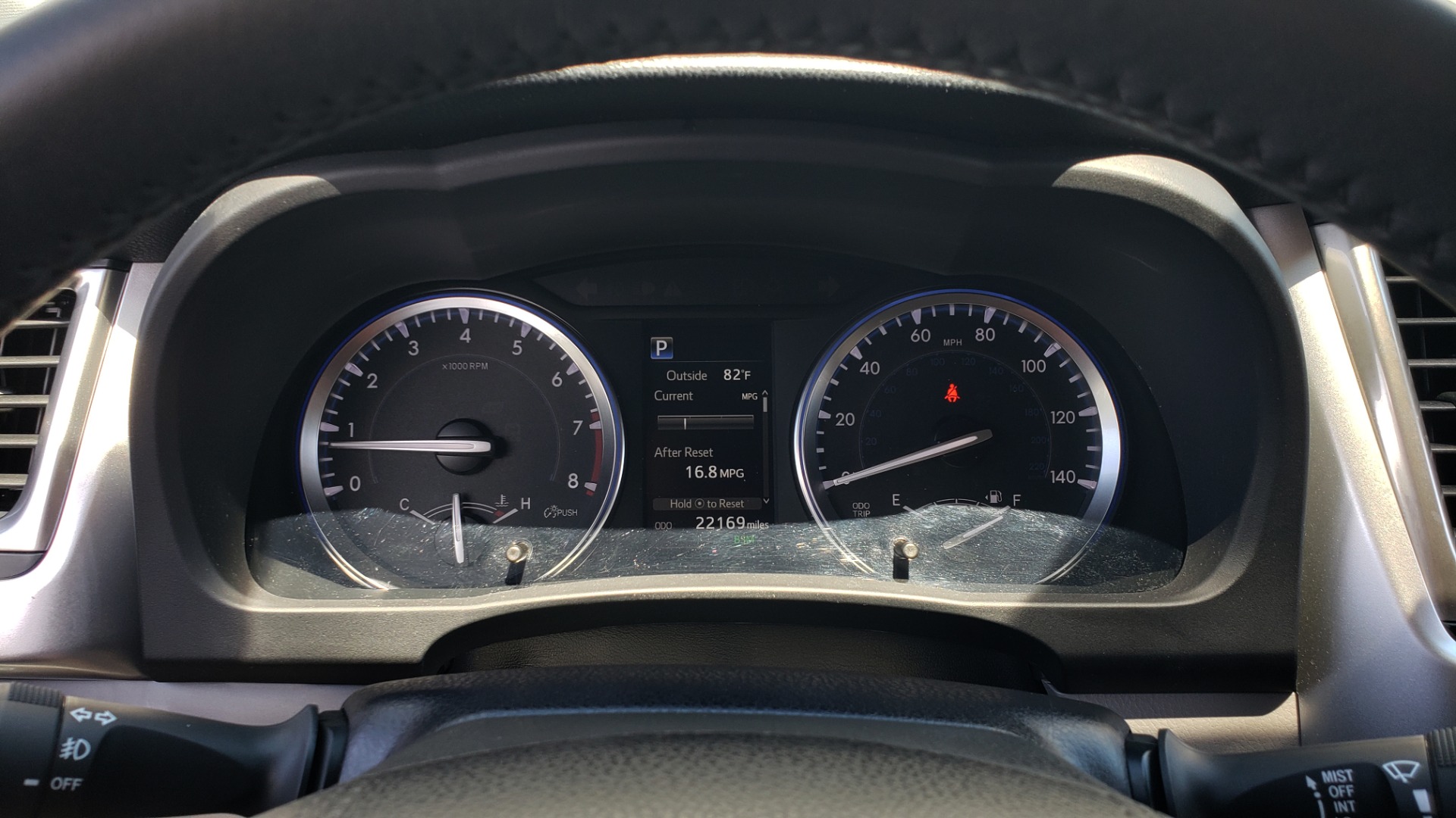 Used 2019 Toyota HIGHLANDER XLE / 3.5L V6 / AWD / LEATHER / 8-SPD AUTO / 1-OWNER for sale Sold at Formula Imports in Charlotte NC 28227 42
